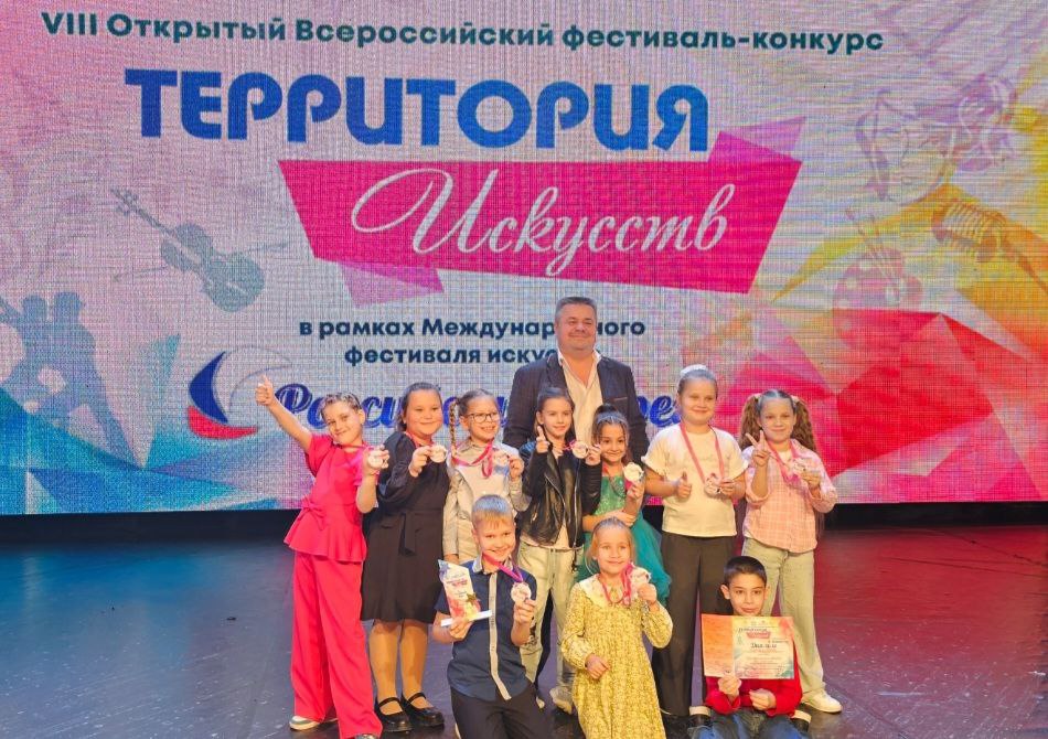 Наши воспитанники с наградами на фестивале